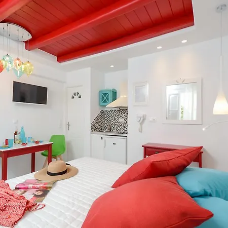 Naxos Evilion Luxury & Apartment
