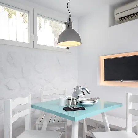 Apartment Naxos Evilion Luxury & *