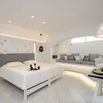 Naxos Evilion Luxury & Lägenhet