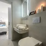 Naxos Evilion Luxury &