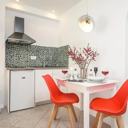 Naxos Evilion Luxury & * Naxos City