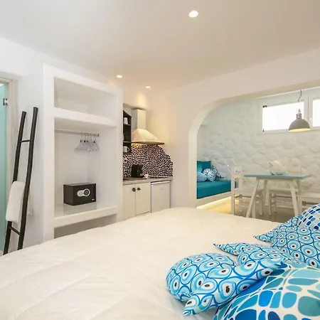 Naxos Evilion Luxury & شقة Naxos City