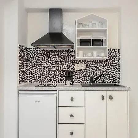 Naxos Evilion Luxury & * Naxos City