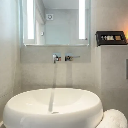 Naxos Evilion Luxury & * Naxos City