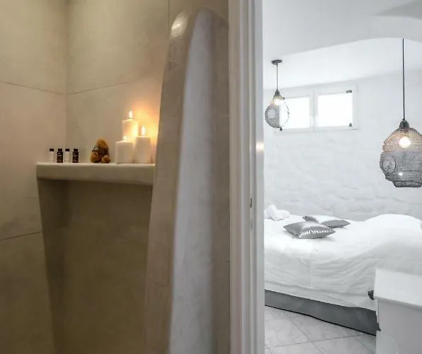 Naxos Evilion Luxury & Naxos City